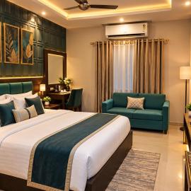 HOTEL WOODLAND PARK by Luxe Sharda Group