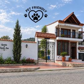 Hotel Quinta de Santa Ana, hotel di Tibasosa