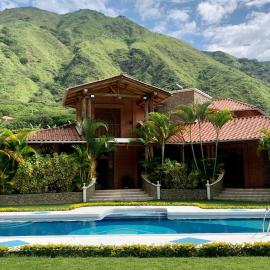 Quinta Luz María, hotel v destinaci Loja