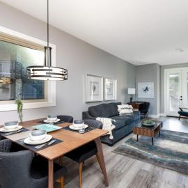 Beautiful 2 bedroom town home in Sunrise Ridge、パークスビルのホテル