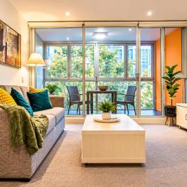 Koala Nest Central Adelaide 1BR Apartment with Pool & Sauna - Koala Stay