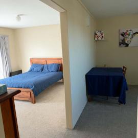 Private access with shower & toilet, hotel v destinaci Oxford