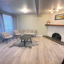 North BX Cozy 2 Bedroom Unit B