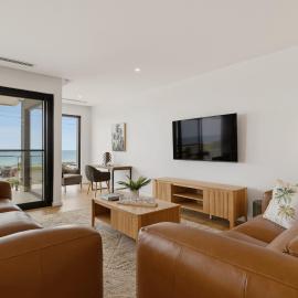 Oceanfront 4-Bed Home Surf & Serenity