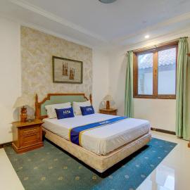 ETHNIC HOTEL By CQA