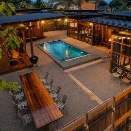 Adirek Pool Villa, hotel sa Trang