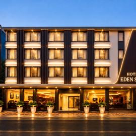 Hotel Eden Stay International Airport Delhi, hotel v mestu Jāmb
