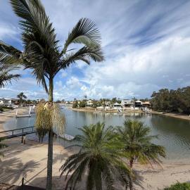 Canal Condo, hotel di Mooloolaba