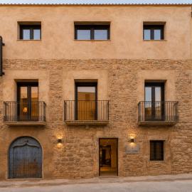 HOSTAL Ca l Hereu, hotel a Granja de Escarpe