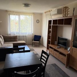 Borovets Gardens apartment C-43, khách sạn ở Borovets