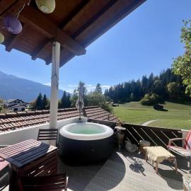 Family home in Laax with stunning views, hotel i Laax