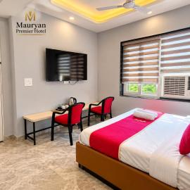 Mauryan Premier Hotel Greenfield: Faridabad şehrinde bir otel