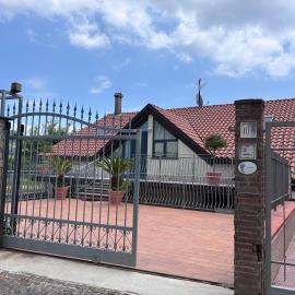 La Villa Dei Mici-Path of the gods