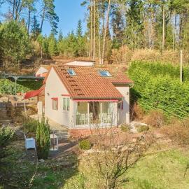 Ferienhaus Waldromantik, hotel v destinaci Elmstein