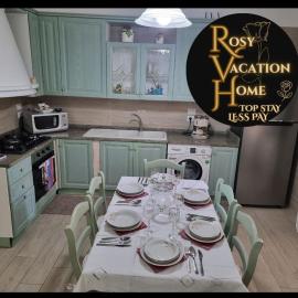 Rosy Vacation Home