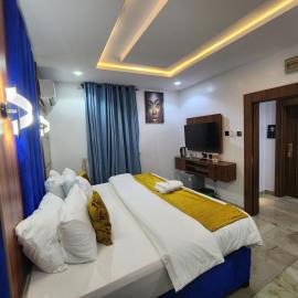 The Reignvella Apartment and Suite