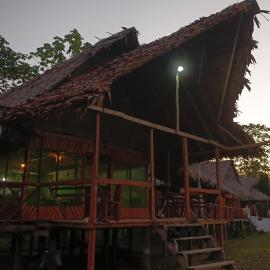 CAMUNGO jungle Lodge in indigenous community ALL INCLUSIVE, hotel em Puerto Franco