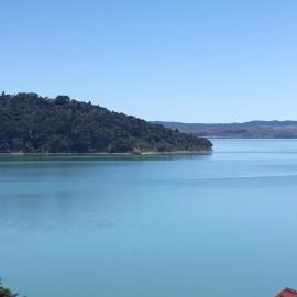 Moonlight Bay Studio with views, Hotel in Raglan