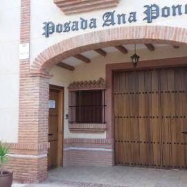 Posada Ana Ponce، فندق في سييرا دي يوغاس