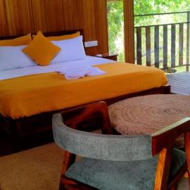 cocoon farmstay, hotel v destinaci Baihar