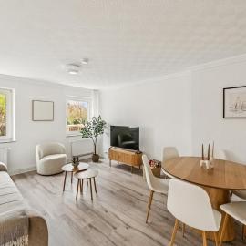 Design apartment near Bonn - up to 6 guests, hótel í Meckenheim