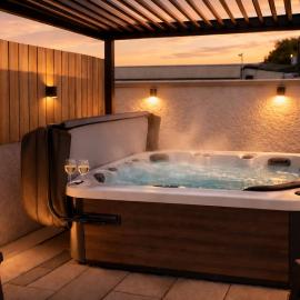Mournes Hot Tub Retreat, 4-Star Accommodation