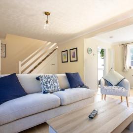 Cosy 2 BR cottage / parking / garden: Woodhouse şehrinde bir otel