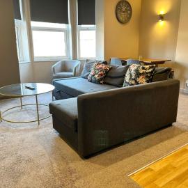 Modern 2 bed apartment / sleeps 6 / Long stay