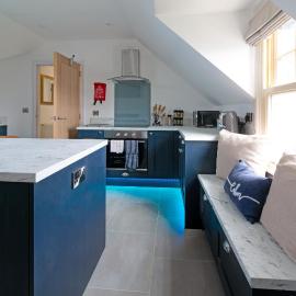 Stylish Loft Apartment / Central Melton / Parking, hotel din Melton Mowbray