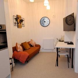 1 Bed Apartment / sleeps 3/ Hathern