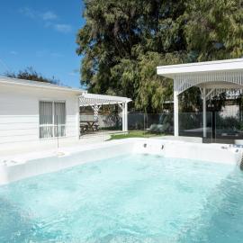 Coastal Waters - Spa, Sleeps 8, Newly Renovated
