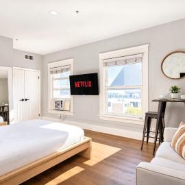 Boutique Studio w Kitchen Sleeps 3 in Gaslamp