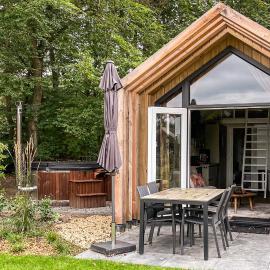 2 Bedroom Cozy Home In Wenum-Wiesel