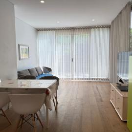 The Oasis - Entire 2BR with parking near Sydney CBD & Airport