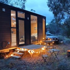 Earth & Ember by Tiny Away, hotell sihtkohas Wartook