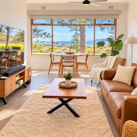 Largs Bay Jetty front Esplanade Stay - Koala Stay