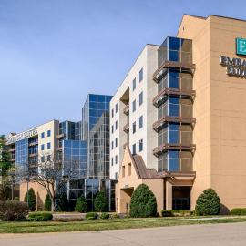 Embassy Suites by Hilton St Louis Airport