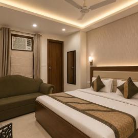 Hotel Aroha Nest - Sec 49 Noida