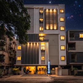 Monday Hotels & Suites Madhapur, viešbutis mieste Madhapur