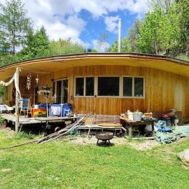 Nature spot for campers, travelers & rainbow people