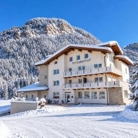 Inntalerhof - Tösens, Hotel in Tösens