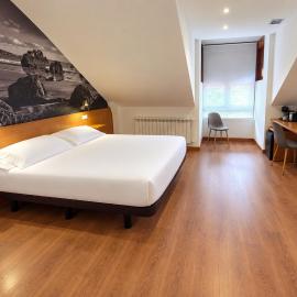 Hotel Dabeleira, מלון בלוארקה