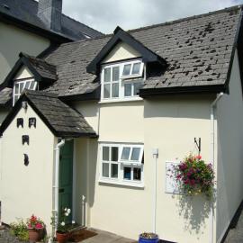 Ceiros Cottage, מלון בלאנגמארץ' וולס
