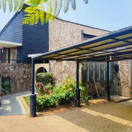 Vila A14 Anno Klub Bunga JTP1, hotel i Batu