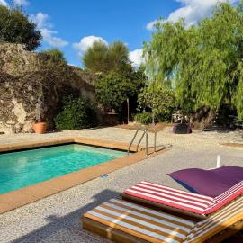 Secluded Mountainside Retreat w Pool, Sauna & Gym