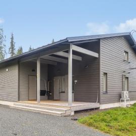 Holiday Home Villa vuosseli c 1 by Interhome, hotel sa Aikkila