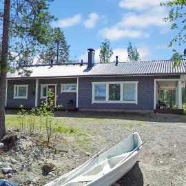 Holiday Home Hot pool cottage laurinranta by Interhome, hôtel à Ihamaniemi