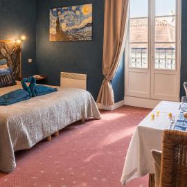 Hotel Auberge du Fin Chapon - Dordogne, hotel i Excideuil