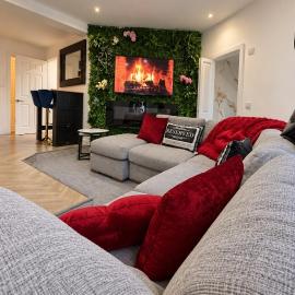 The Murrayfield Stadium Retreat - Sleeps 8