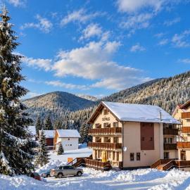 Pensiunea Skipass, hotell i Nucet